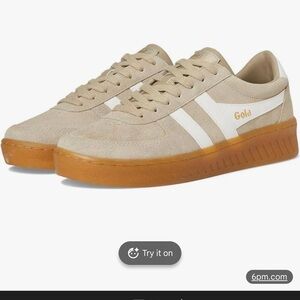 Gola Grandslam Beige Suede Sneakers with White Stripes and Gum Sole
